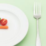 デキるビジネスパーソンの食習慣・食生活。ランチは食べないか小食に！ポイントを紹介！